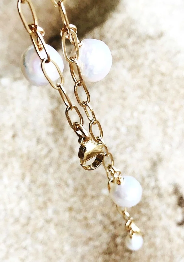 アクセサリー Baroque pearl & joint chain bracelet Baroque Pearl Bracelet, 18k Gold Filled Pearl Metal Chain